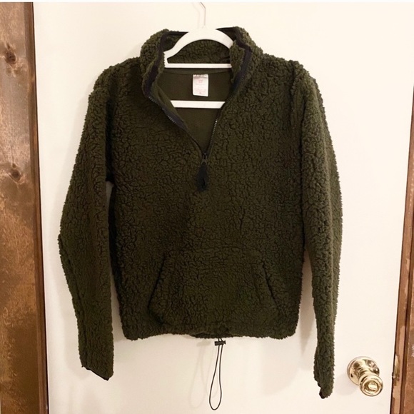 ☼ Olive quarter-zip Sherpa - Picture 2 of 7